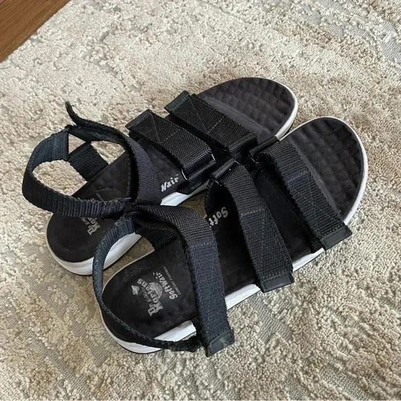 Dr. Martens Unisex Fusion 3 Maldon Strap Sandals SoftWair Strappy Black White - Picture 5 of 8